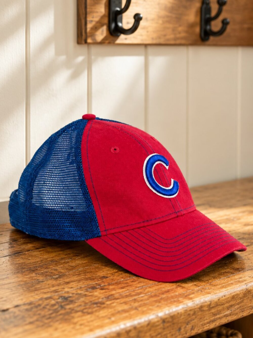 New Era Chicago Cubs 9FORTY Trucker Mesh Red Blue Adjustable Snapback Hat Cap